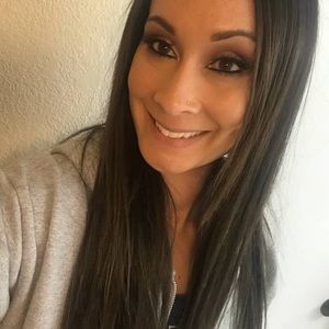 Meet your Posher, Alisha